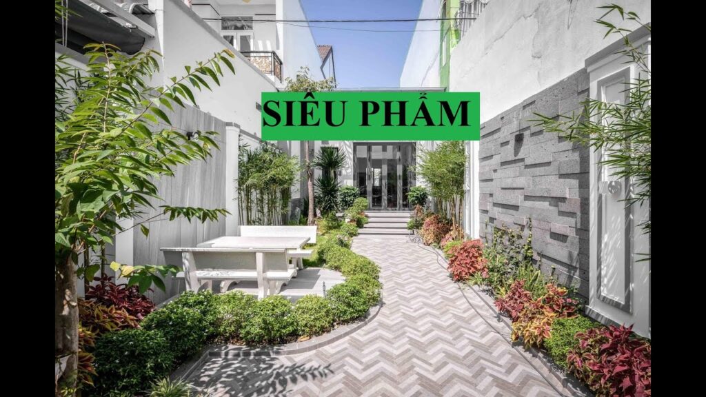 SIÊU PHẨM  nhà cấp 4 hiện đại 5×20 có sân vườn xây trên diện tích đất 9×30 có 3 PN, Có giếng trời